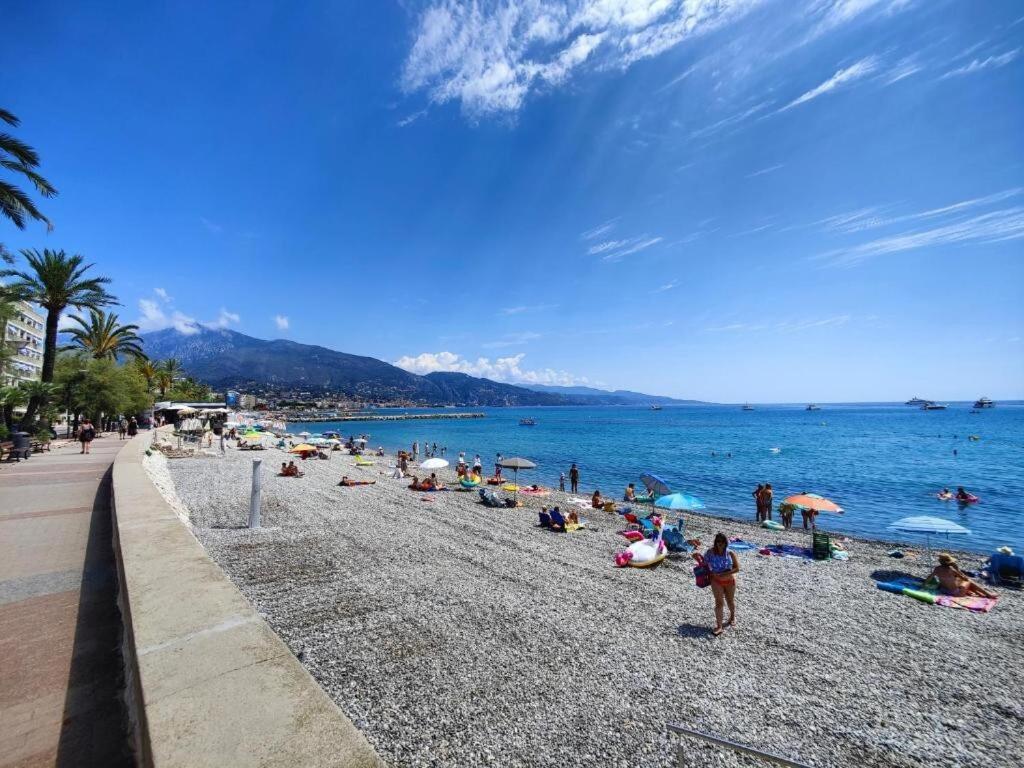 Le Coq Bleu D'Azur - Piscine - Parking! Apartment Menton Exterior photo