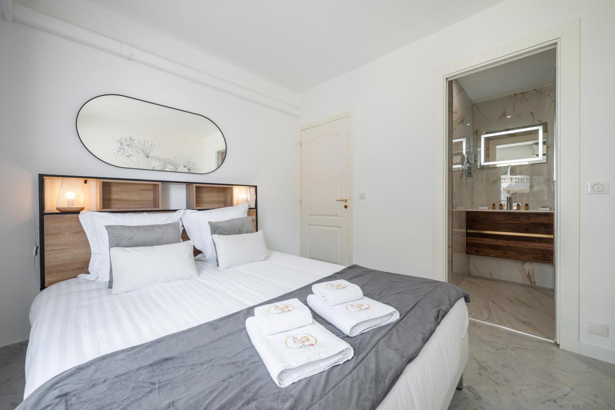 Le Coq Bleu D'Azur - Piscine - Parking! Apartment Menton Exterior photo