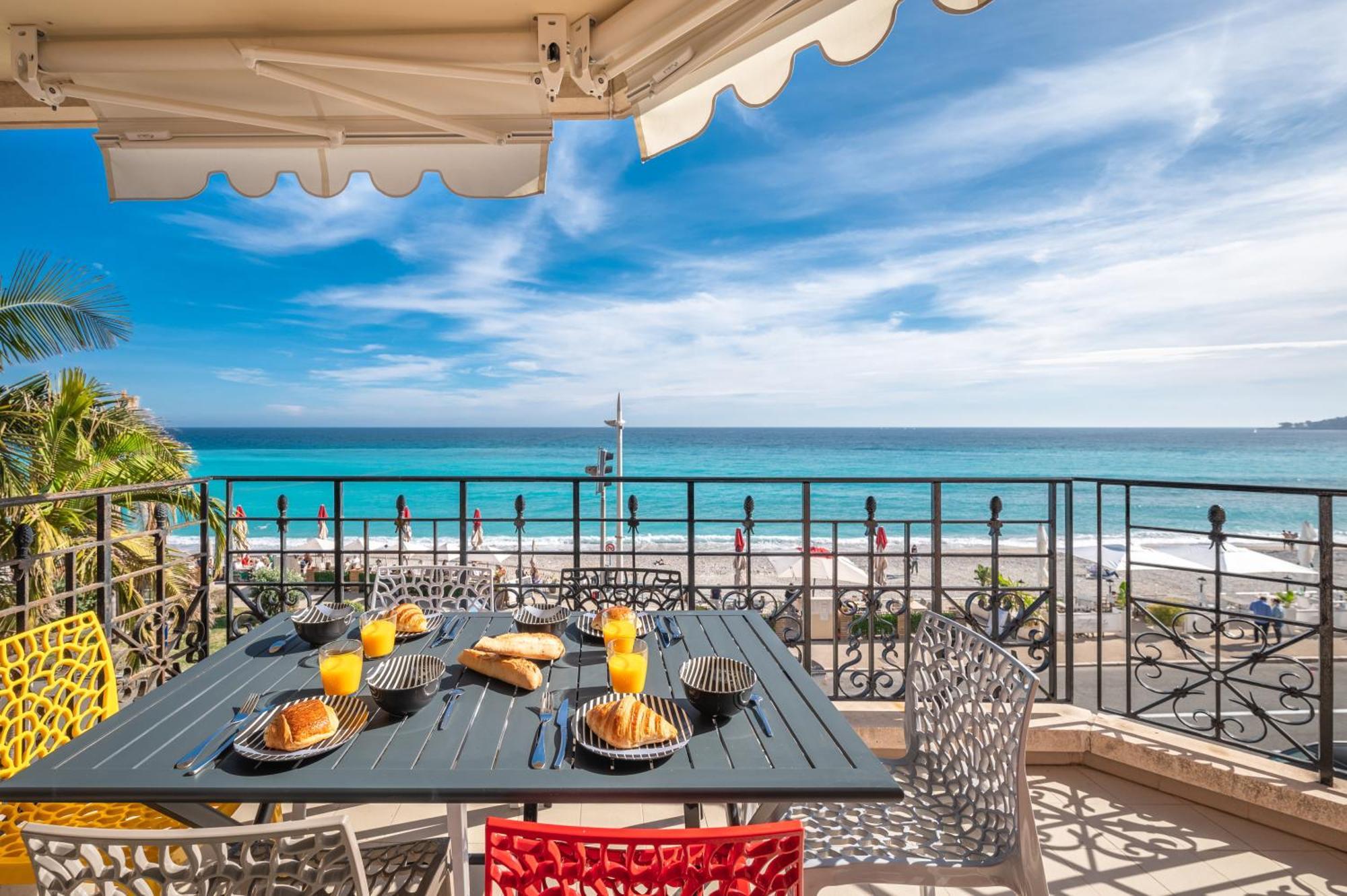 Le Coq Bleu D'Azur - Piscine - Parking! Apartment Menton Exterior photo